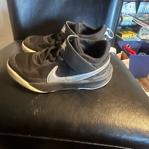 Nike Kids Black and Silver Sneakers
